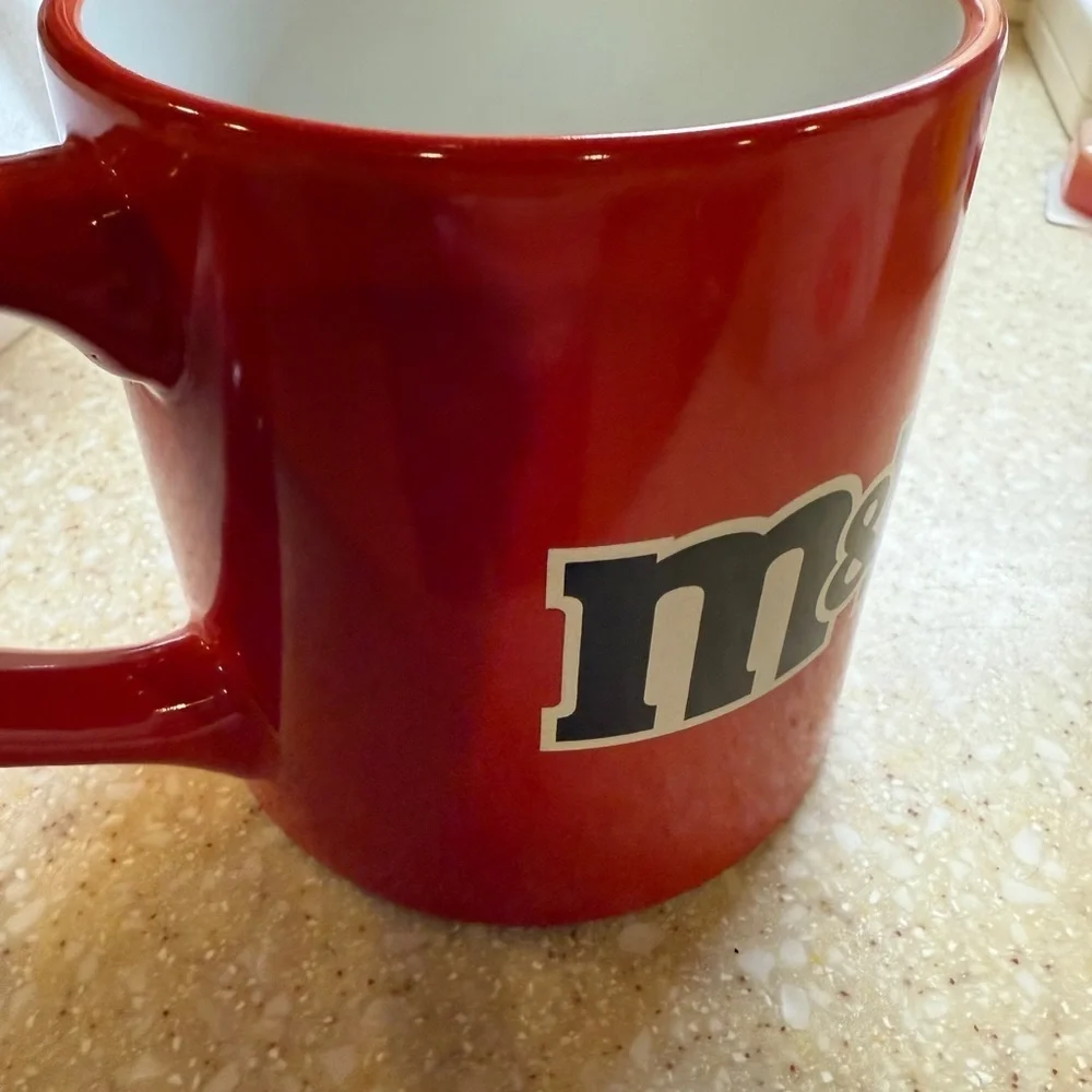 M&M'S Red Character Mug I don’t seek attention it’s drawn to me naturally 2023